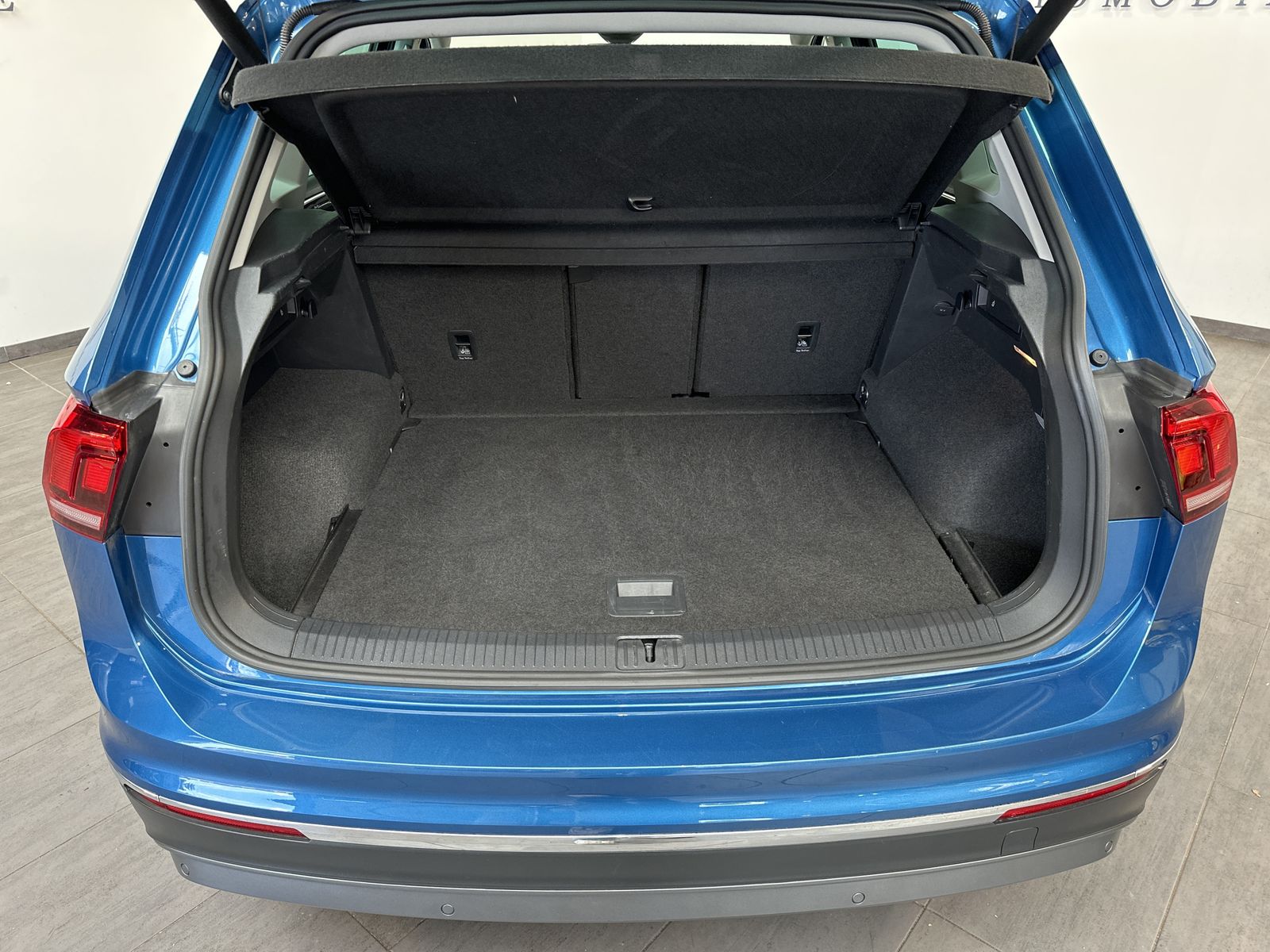 Fahrzeugabbildung Volkswagen Tiguan 1.5 TSI DSG Comfortline NAV+LED+PANO+AHK