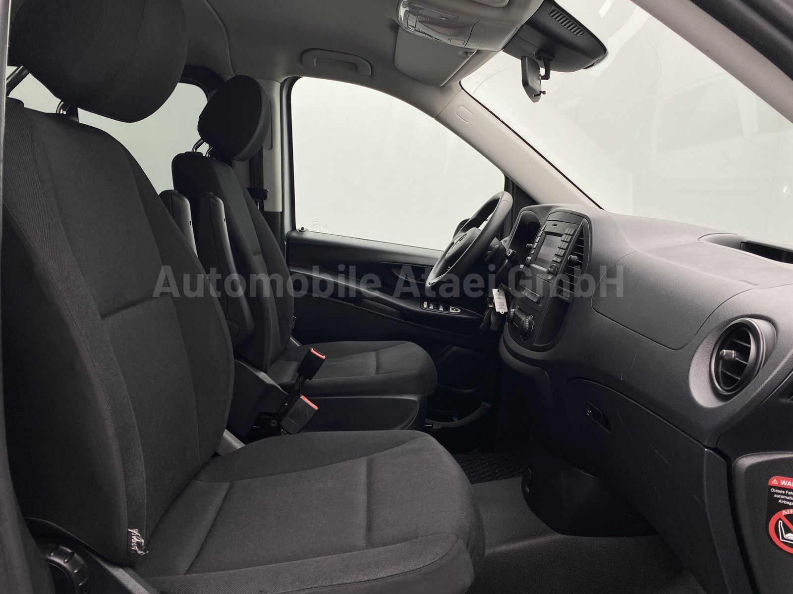Fahrzeugabbildung Mercedes-Benz Vito Tourer 116 *4MATIC* 2x KLIMA+ 2x SCHIEBETÜR