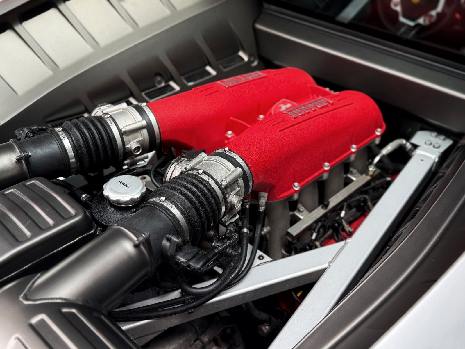 Fahrzeugabbildung Ferrari F430 F1 + Argento Nürburgring + Innen Blue Scuro