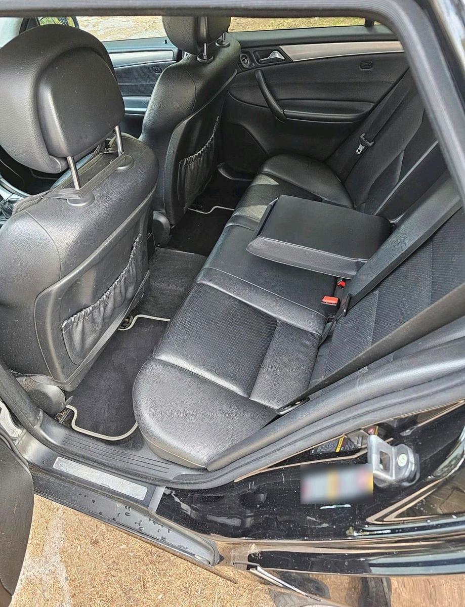 Mercedes-Benz 220 2005 — photo 8