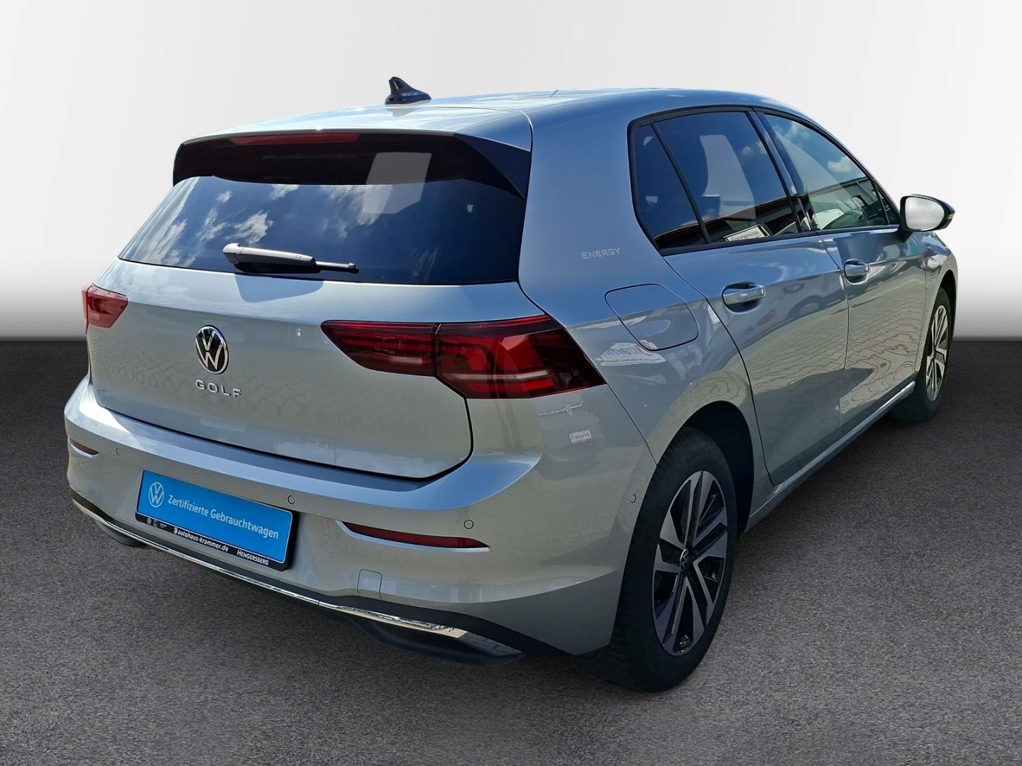 Volkswagen Golf VIII 1.5 TSI Energy KAM ACC KEYLESS foto 3