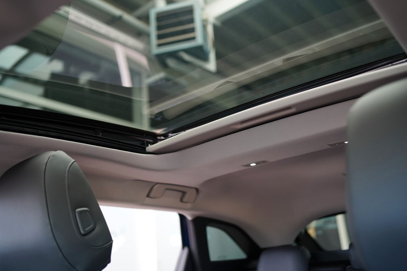 Fahrzeugabbildung Citroën C5 X PureTech 180 EAT8 Shine Pack Automatik Navi