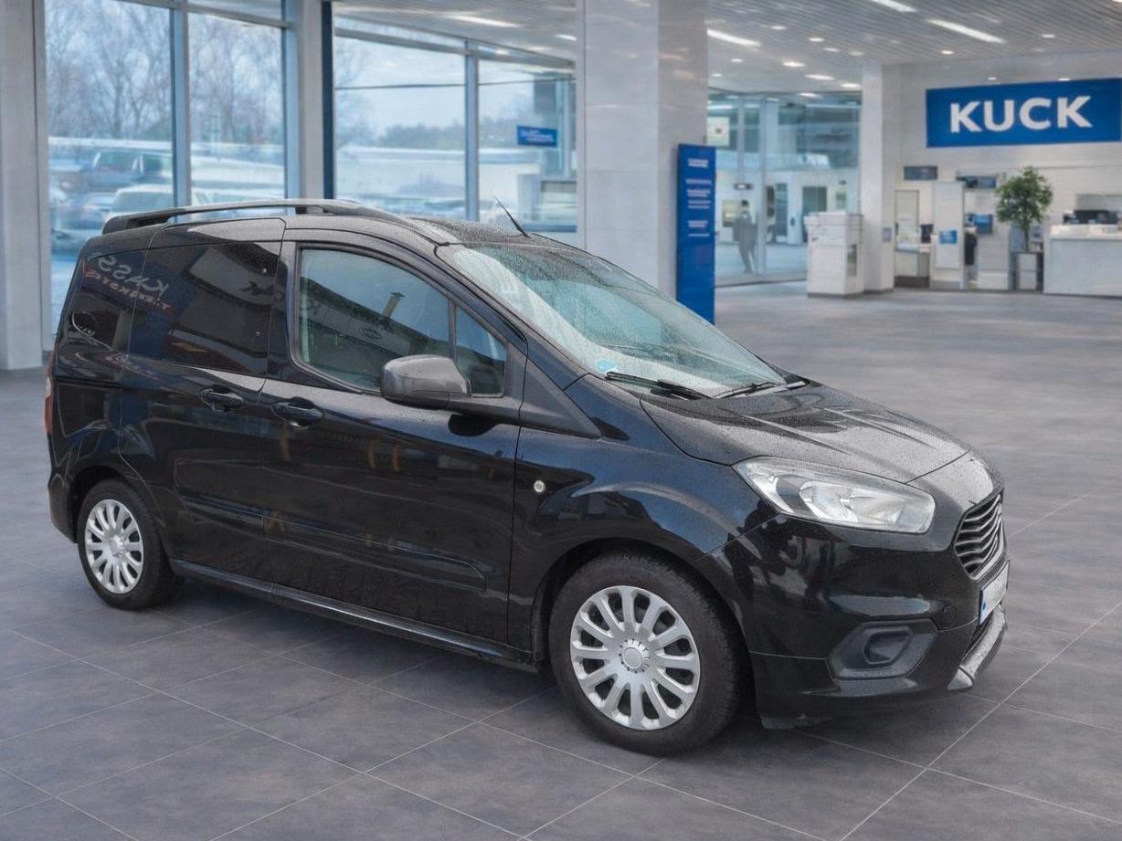 Ford Tourneo Courier Sport 100 PS