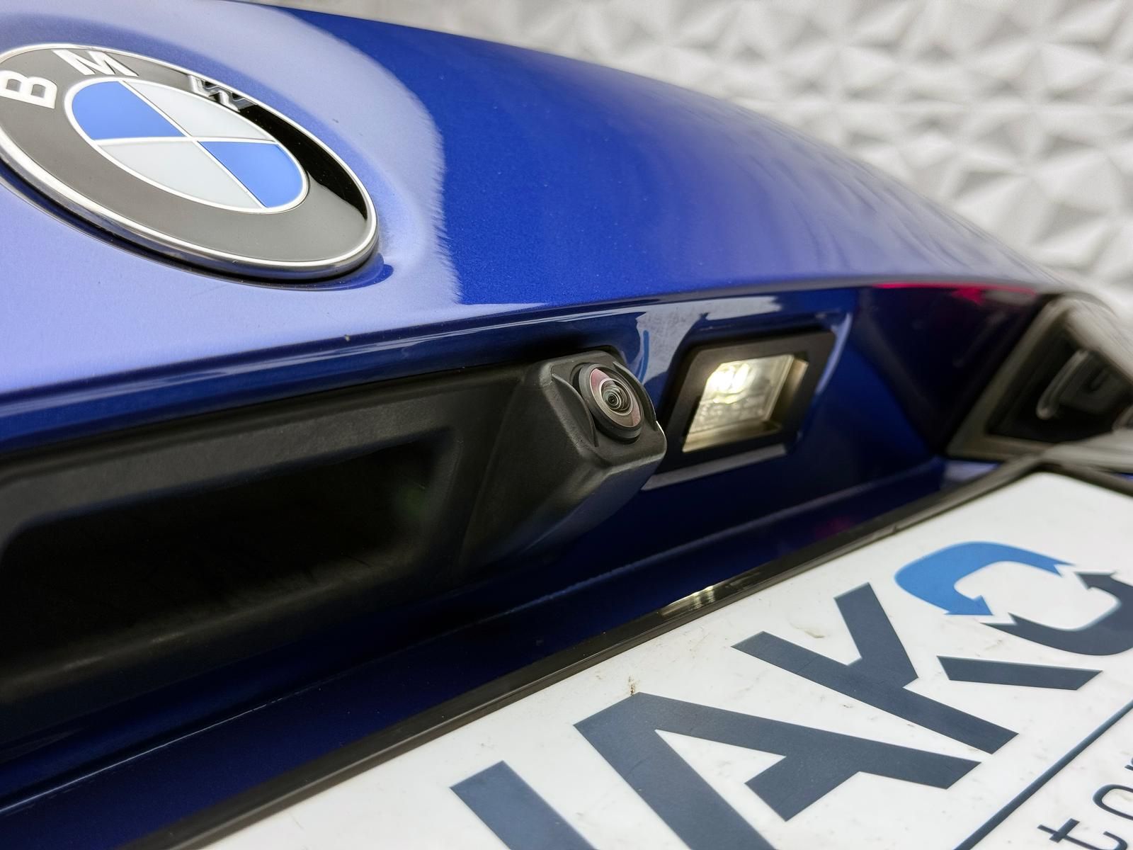 Fahrzeugabbildung BMW XDR*INDIVIDUAL*DEUTSCH*H&K*LASER*STANDHZ*PANO*AH