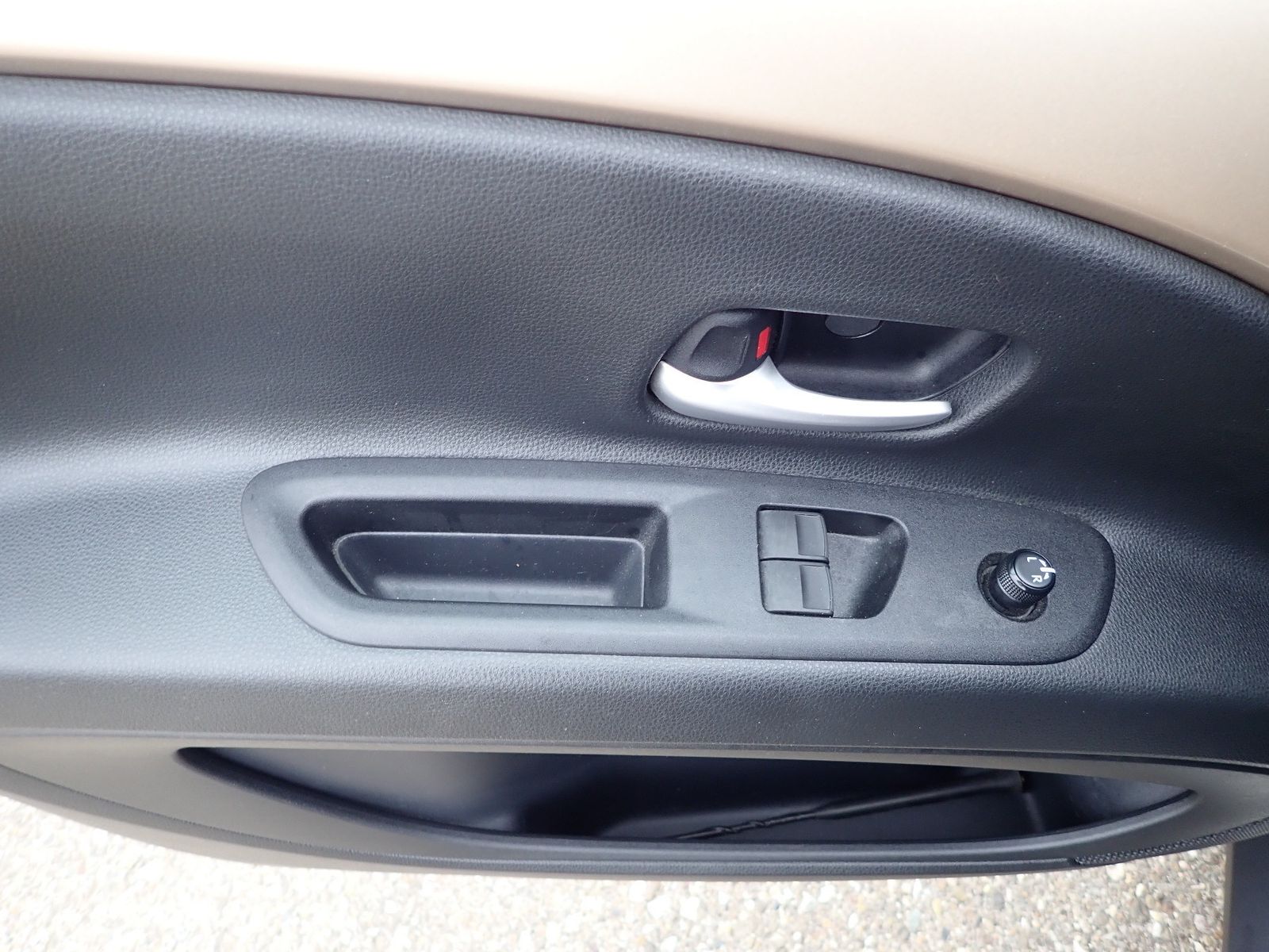 Fahrzeugabbildung Toyota Aygo X Pulse /WKR