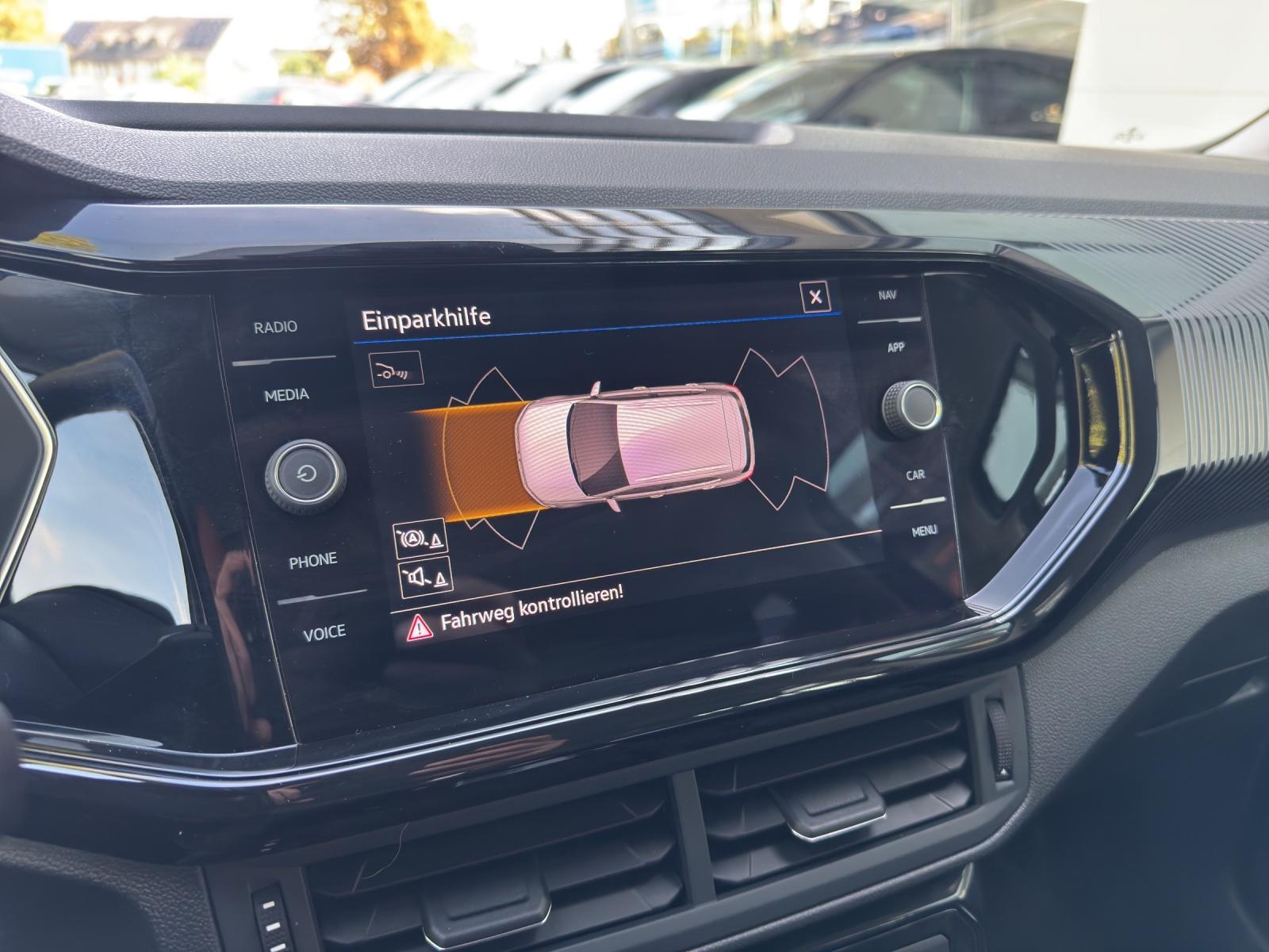 Volkswagen T-Cross 1.5 TSI DSG Style  Navi LED Kamera PDC L