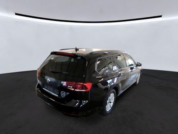 Volkswagen Passat Variant - 4
