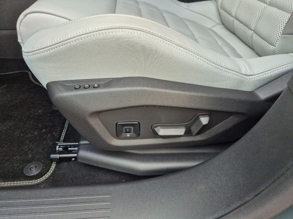 Citroën C5 Aircross Hybrid 145 TEAM D ACC+NAVI+el.SITZE