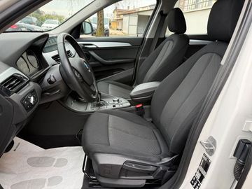 BMW X1 - 11