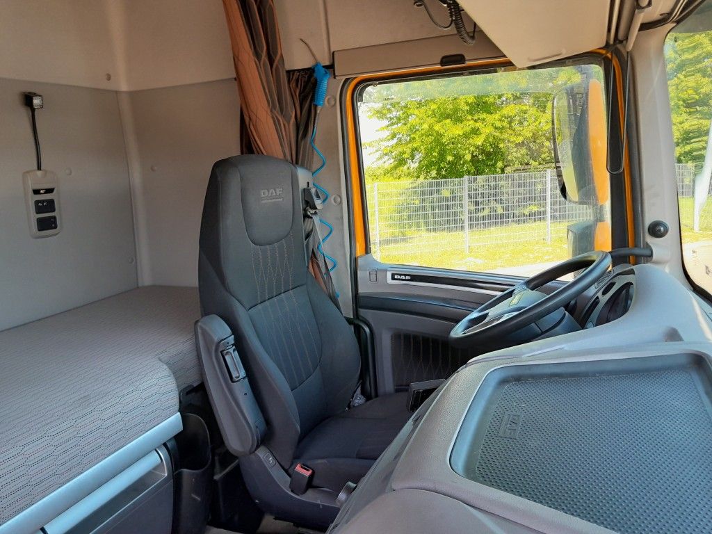 Fahrzeugabbildung DAF FT XF 530 SC PXP, 4x4, Kipphydraulik