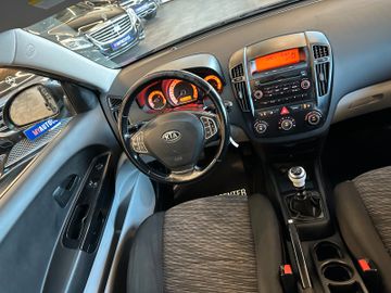 MYAUTOCENTER – Gebraucht- und Jahreswagen mit Werkstattservice in Pfaffenhofen Kia cee´d Sportswagon Vision*2. Hand*Klima*AHK*SHZ*