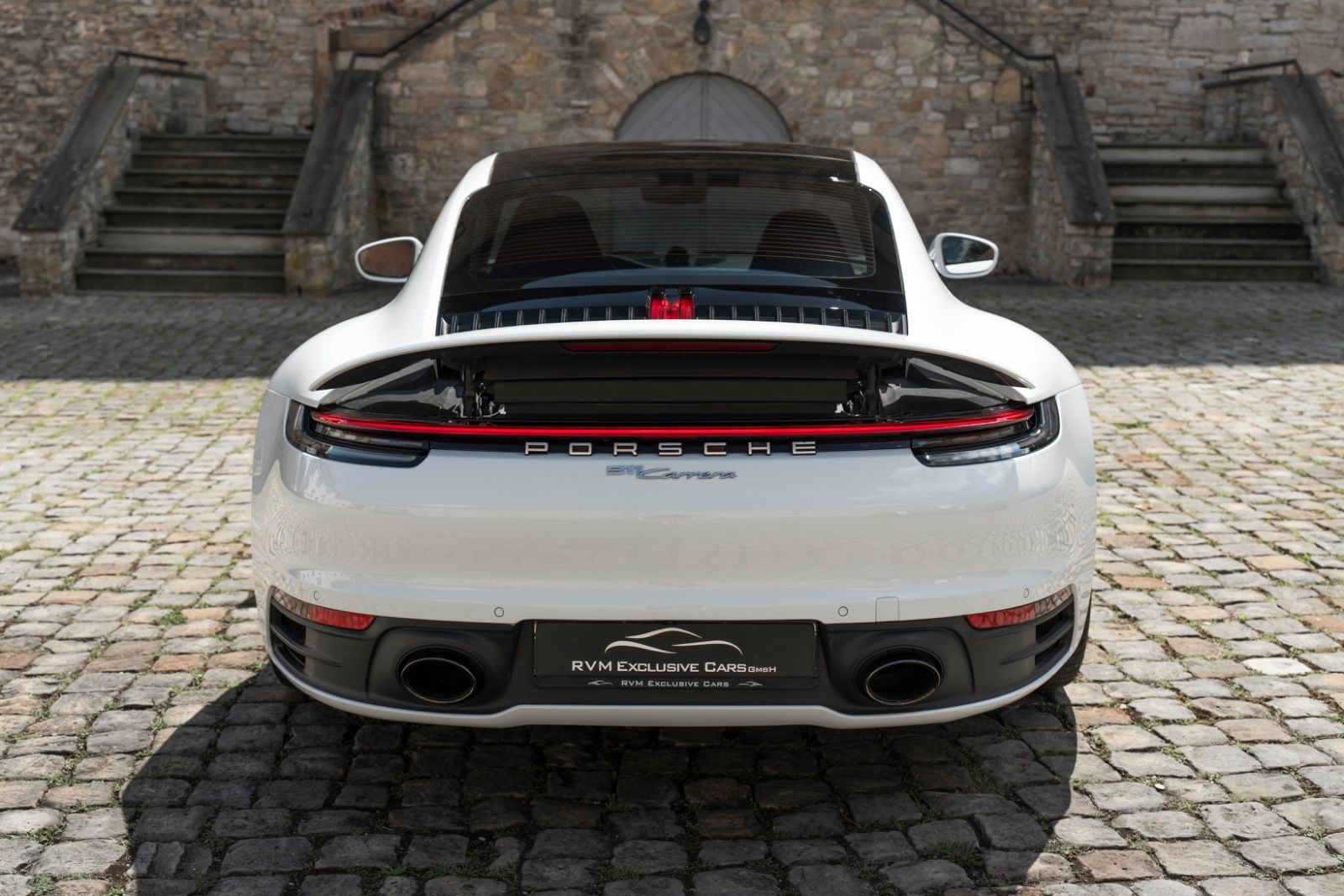 Fahrzeugabbildung Porsche 911 Carrera 992 BOSE SPORT-CHRONO PASM CARPLAY