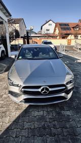 Mercedes-Benz CLA 200 Shooting Brake AMG Line - silberne Mercedes-Benz CLA 200 Shooting Brake