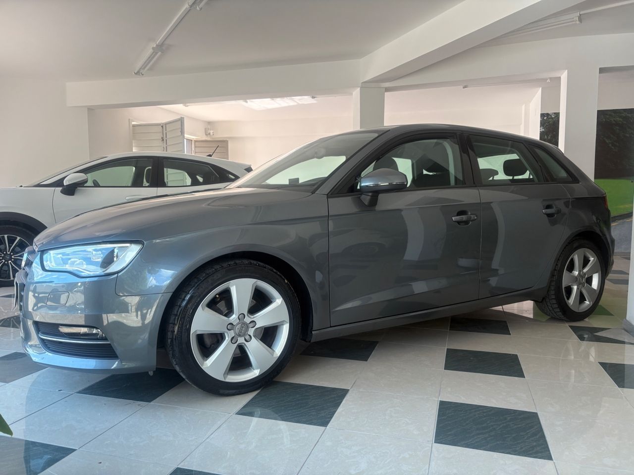 Audi A3 - 1