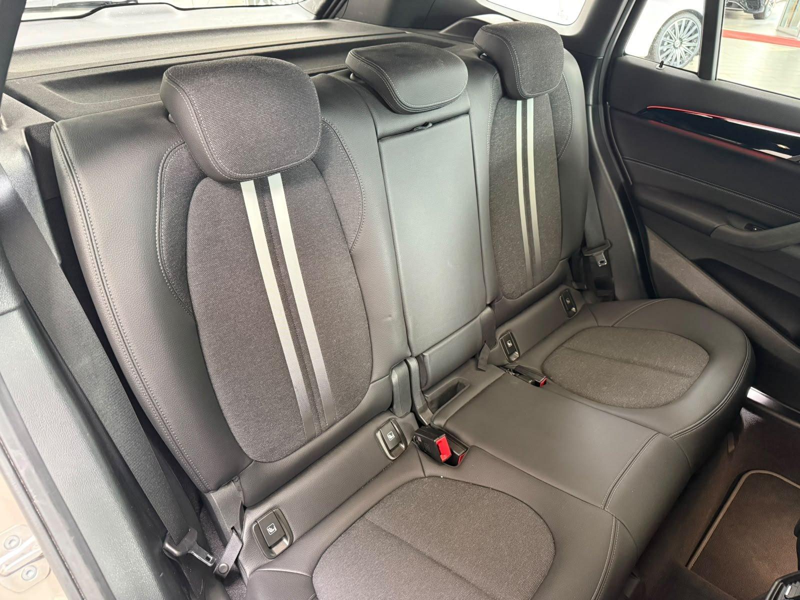 BMW X1 sDrive20i Sport Line AHK+KAMERA+ACC+PDC+NAVI, миниатюра 15