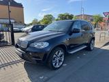 BMW X5 xDrive40d - BMW X5 aus 2012 mit Diesel-Antrieb