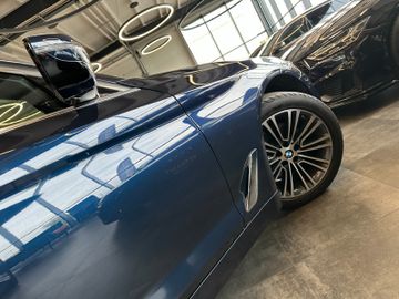 MYAUTOCENTER – Gebraucht- und Jahreswagen mit Werkstattservice in Pfaffenhofen BMW 520 *KEYLES*HEAD-UP*PANO*ACC*AHK*PDC(CAM)*