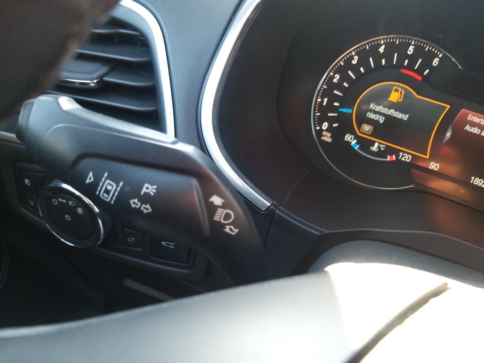 Ford Edge Titanium 4x4 *Automati*Leder*Navi*