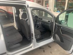 Fahrzeugabbildung Volkswagen Caddy 2,0 TDI 4Motion Trendline Standheizung ...