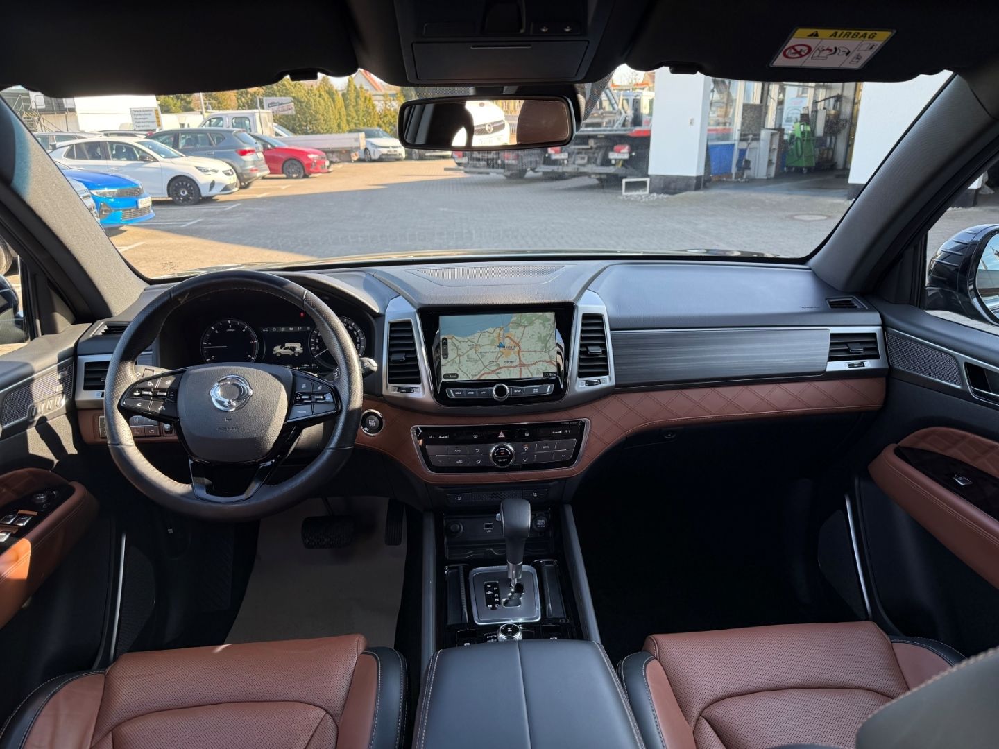 Fahrzeugabbildung KGM Rexton Sapphire 2.2D 4WD AT Top Zustand
