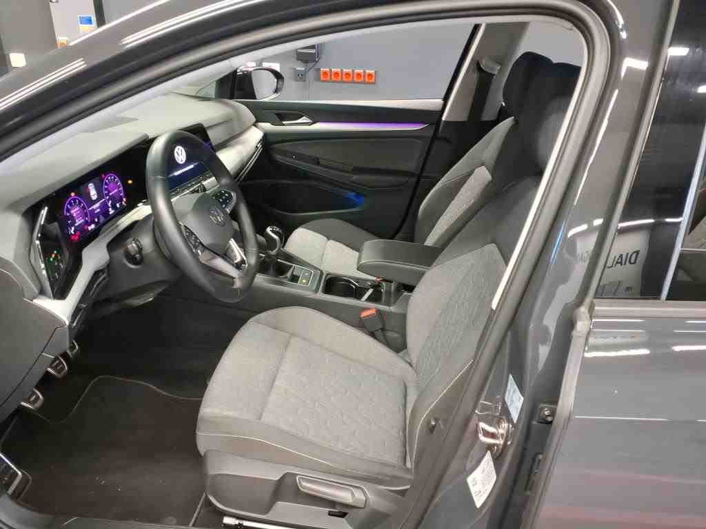Volkswagen Golf - Bild 8