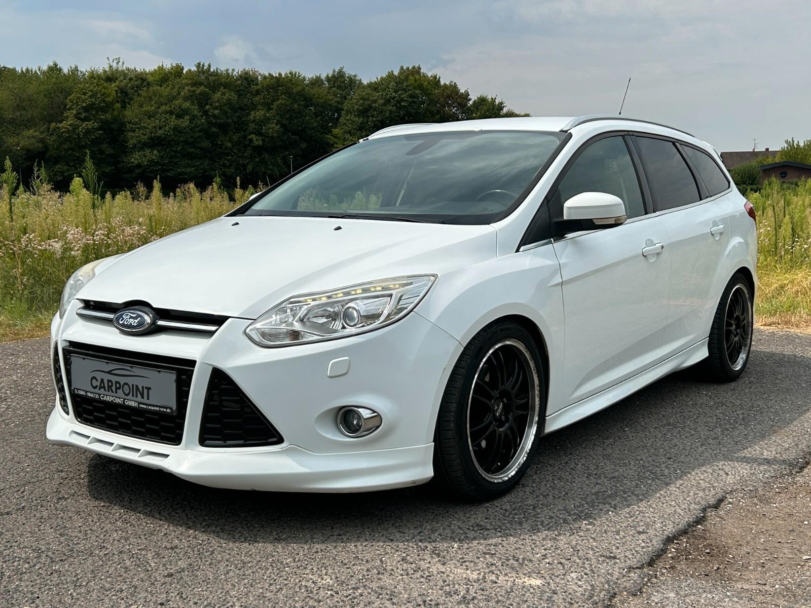 Ford Focus 2013 — photo 44