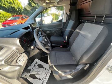 Opel COMBO CARGO  EURO 6D MANUELLES 6-GANG-GETRIEBE