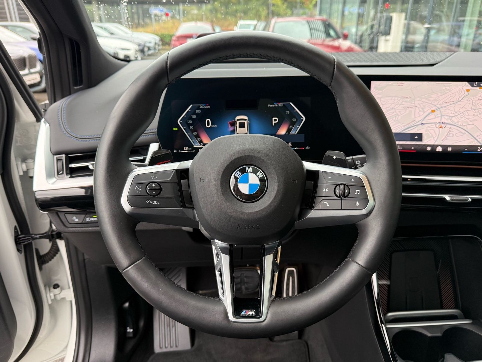 BMW 223 Active Tourer - Bild 12
