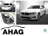 BMW 318i Touring Advantage Auto Aut. Klimaaut. PDC - gebrauchte BMW 318 aus dem Jahr 2022