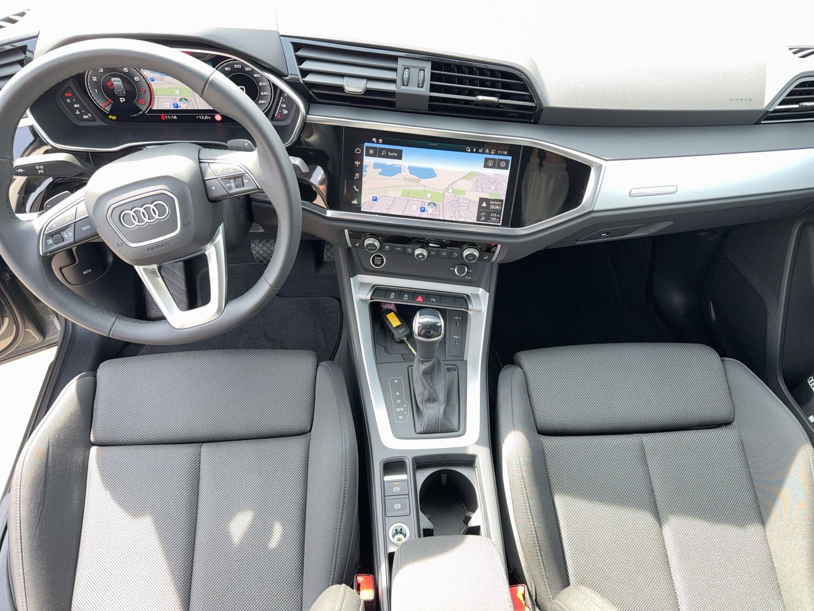 Audi Q3 - Bild 12