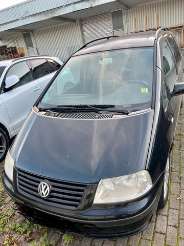 Volkswagen Sharan 2,8 V6 Highline (Lederau...