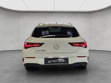 Mercedes CLA 180 Shooting Brake - 4