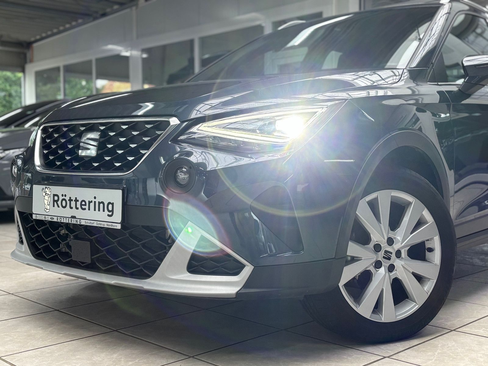 Fahrzeugabbildung SEAT Arona Xperience 1.0 TSI DSG 222,- ohne Anzahlung