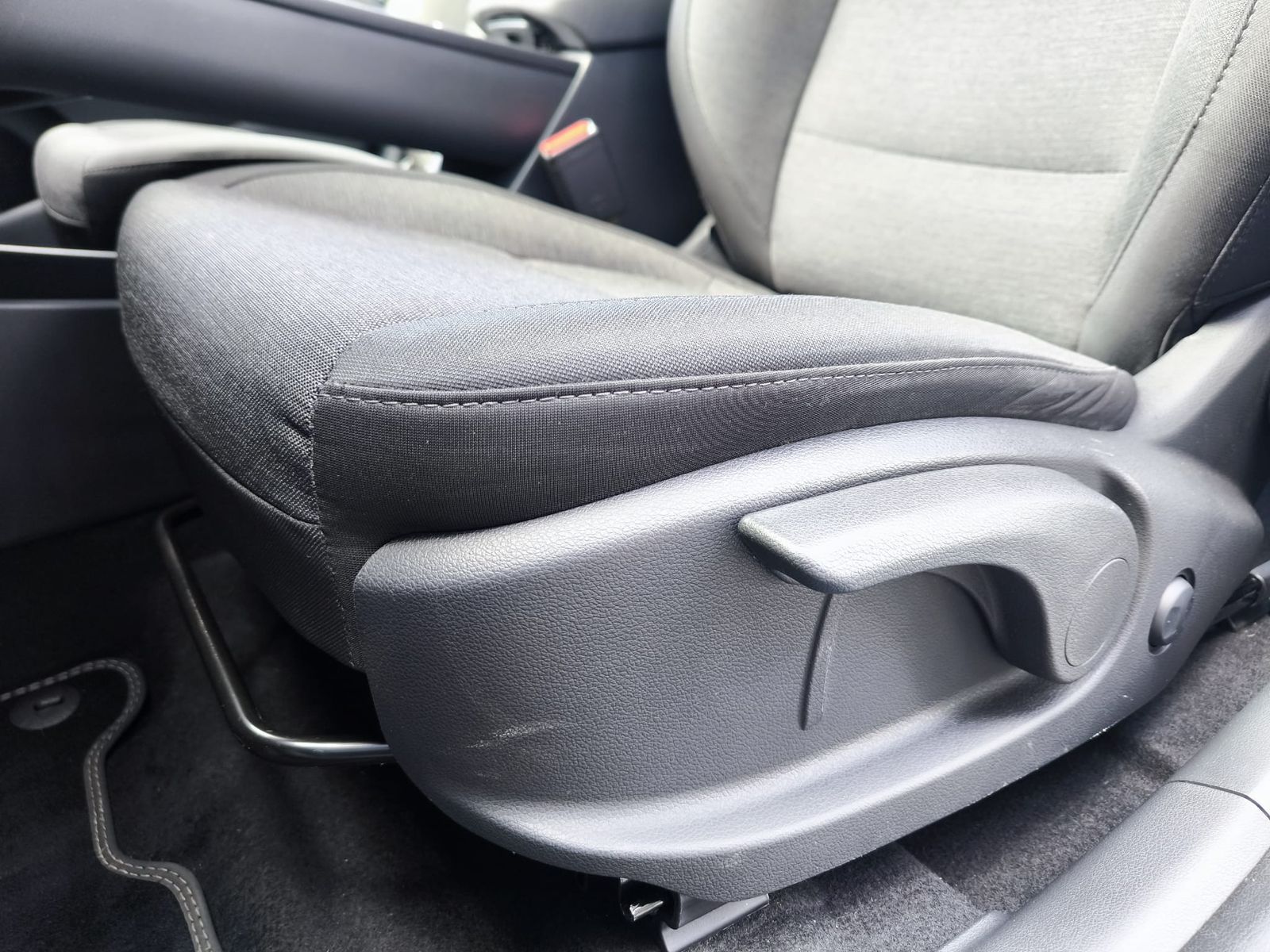 Fahrzeugabbildung Hyundai KONA Elektro LED+NAVI+KAM+TEMP+DAB+CARPL