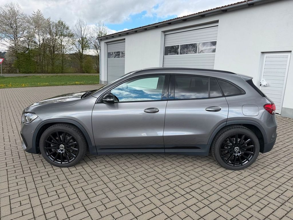 Image of Mercedes-Benz GLA 250