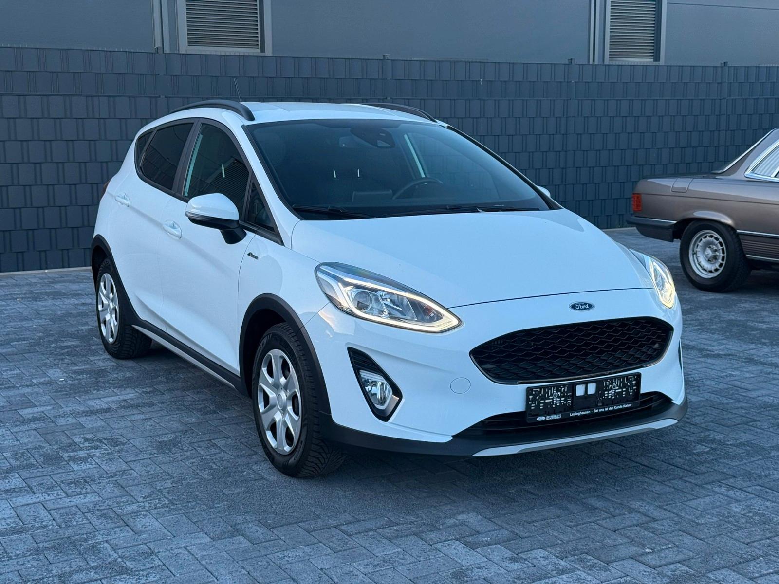 Ford Fiesta Active/LED/PDC/SHZ/LHZ/1.Hand/Top-Zustand