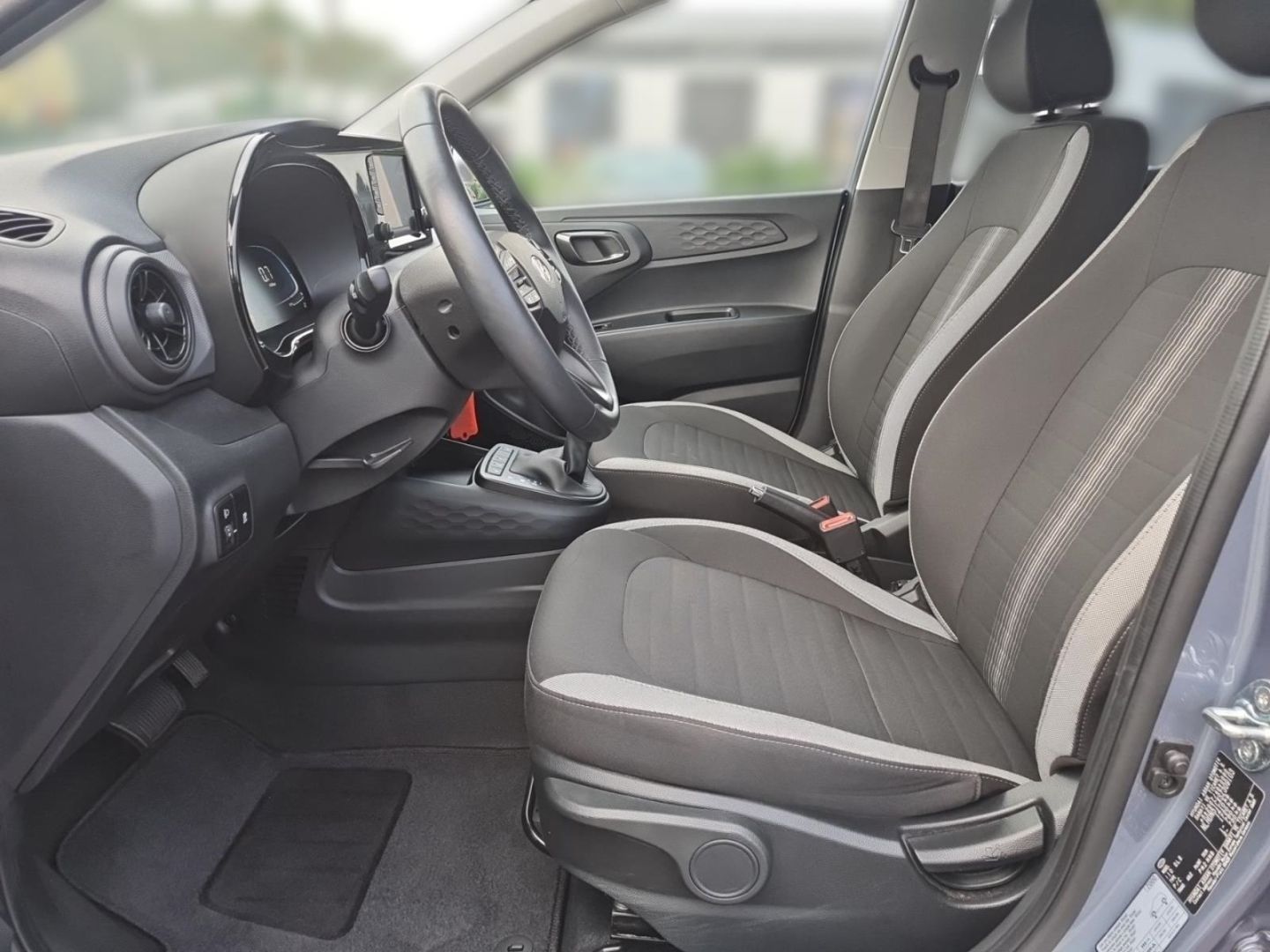 Fahrzeugabbildung Hyundai i10 FL (MY25) 1.0 Benzin (63 PS) 5-AMT 2WD Trend