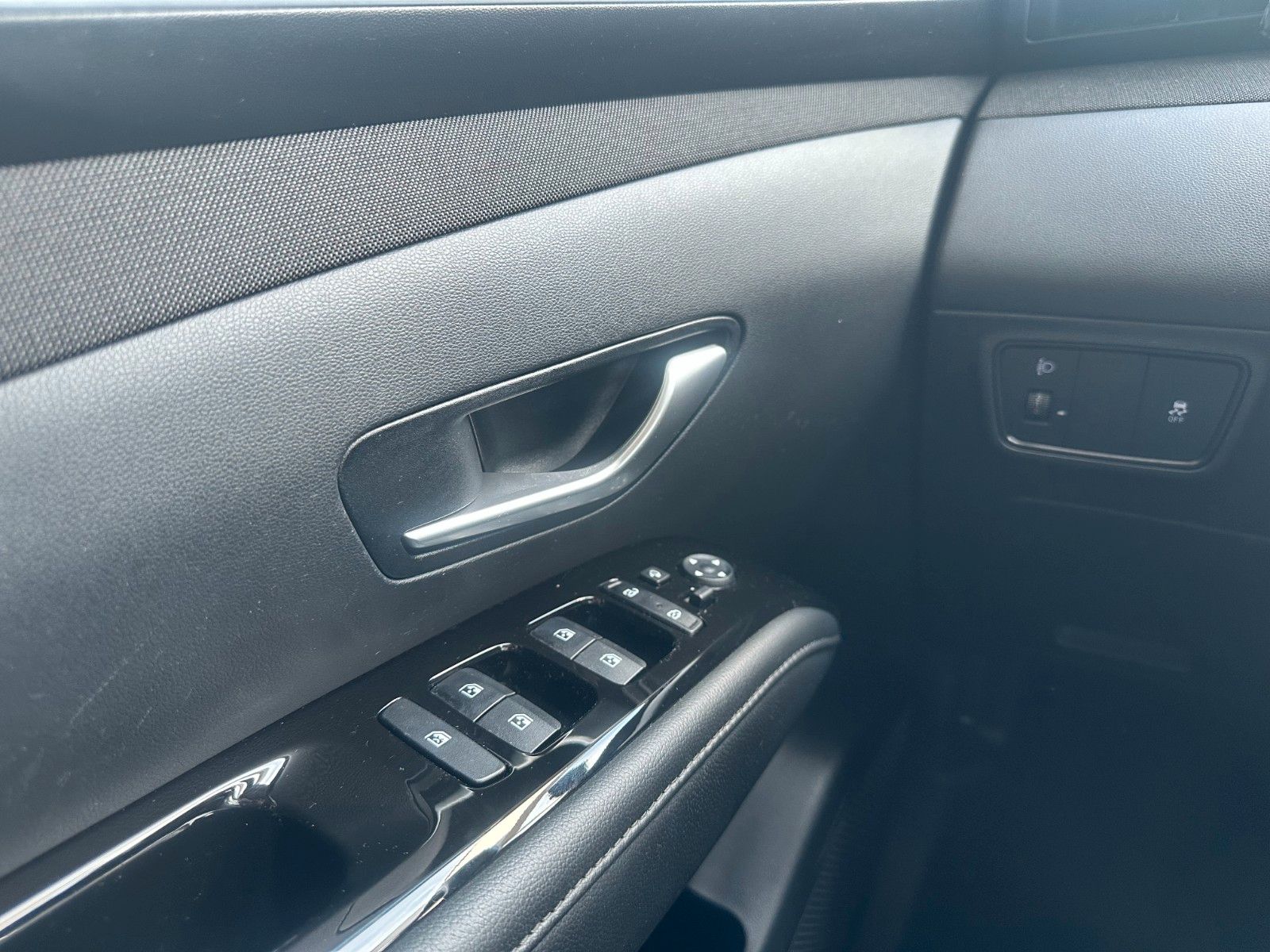 Fahrzeugabbildung Hyundai TUCSON Trend 1.6l DCT Navi/Allwetter/AHK!