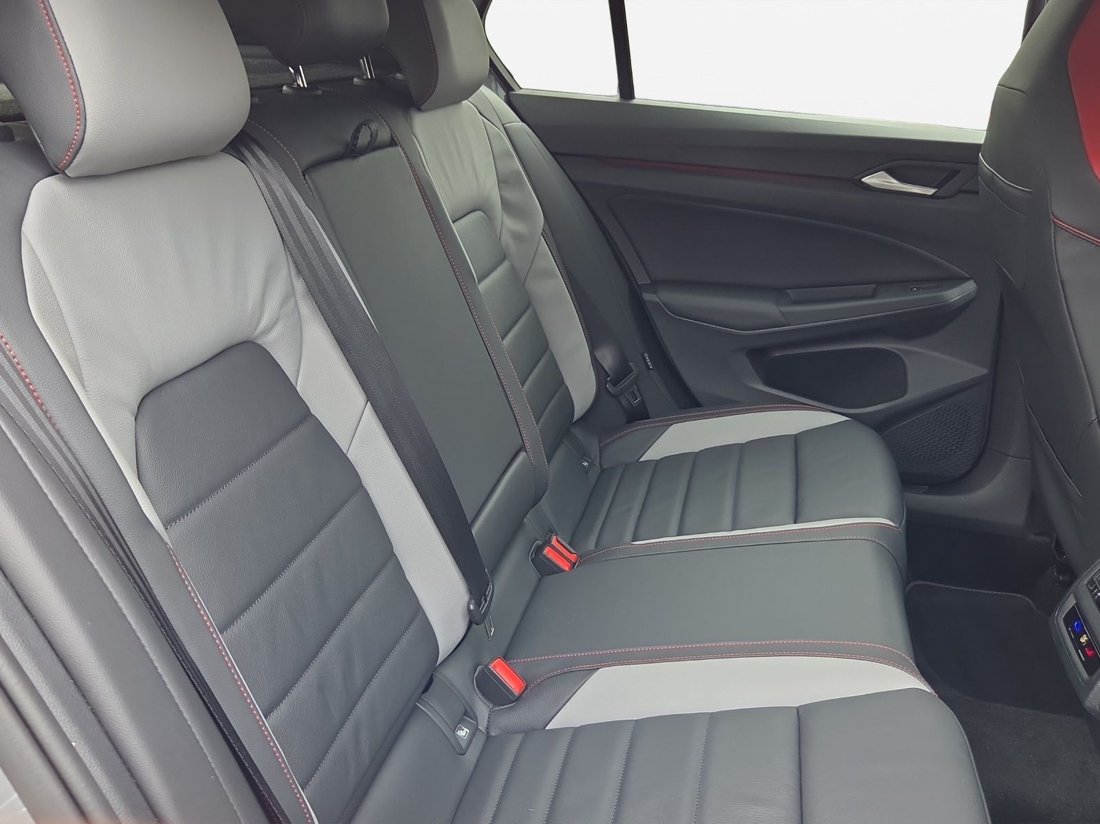 Volkswagen Golf - Bild 18