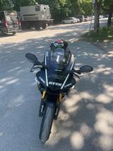 Yamaha YZF  R1 - YAMAHA R1