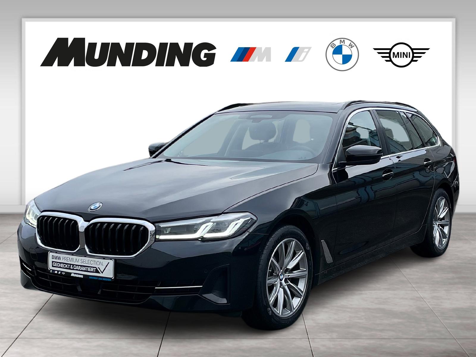 BMW 520d A Touring Navi|PanoDach|AHK|MFL|PDC|SHZ