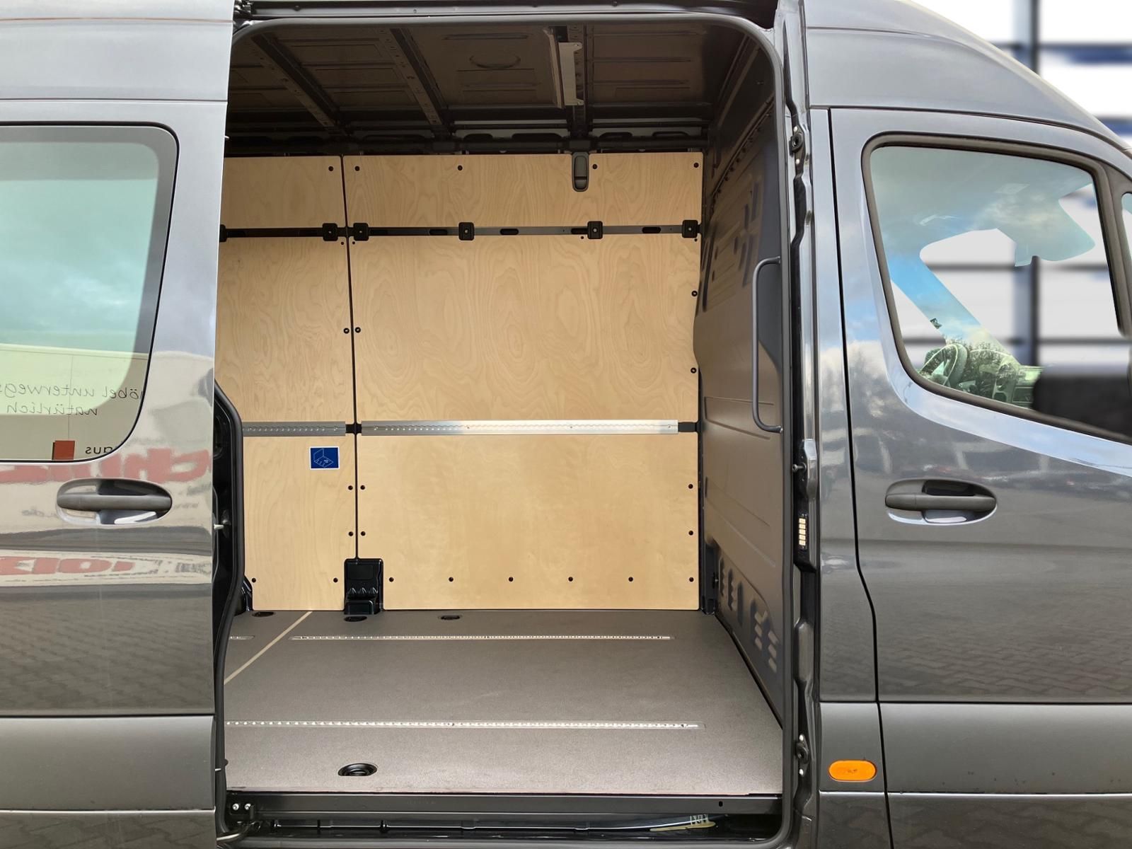 Fahrzeugabbildung Mercedes-Benz eSprinter 312 Sprinter Kasten L2H2 AUT DynLicht
