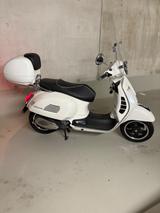 Vespa GTS Super 300  - VESPA GTS SUPER