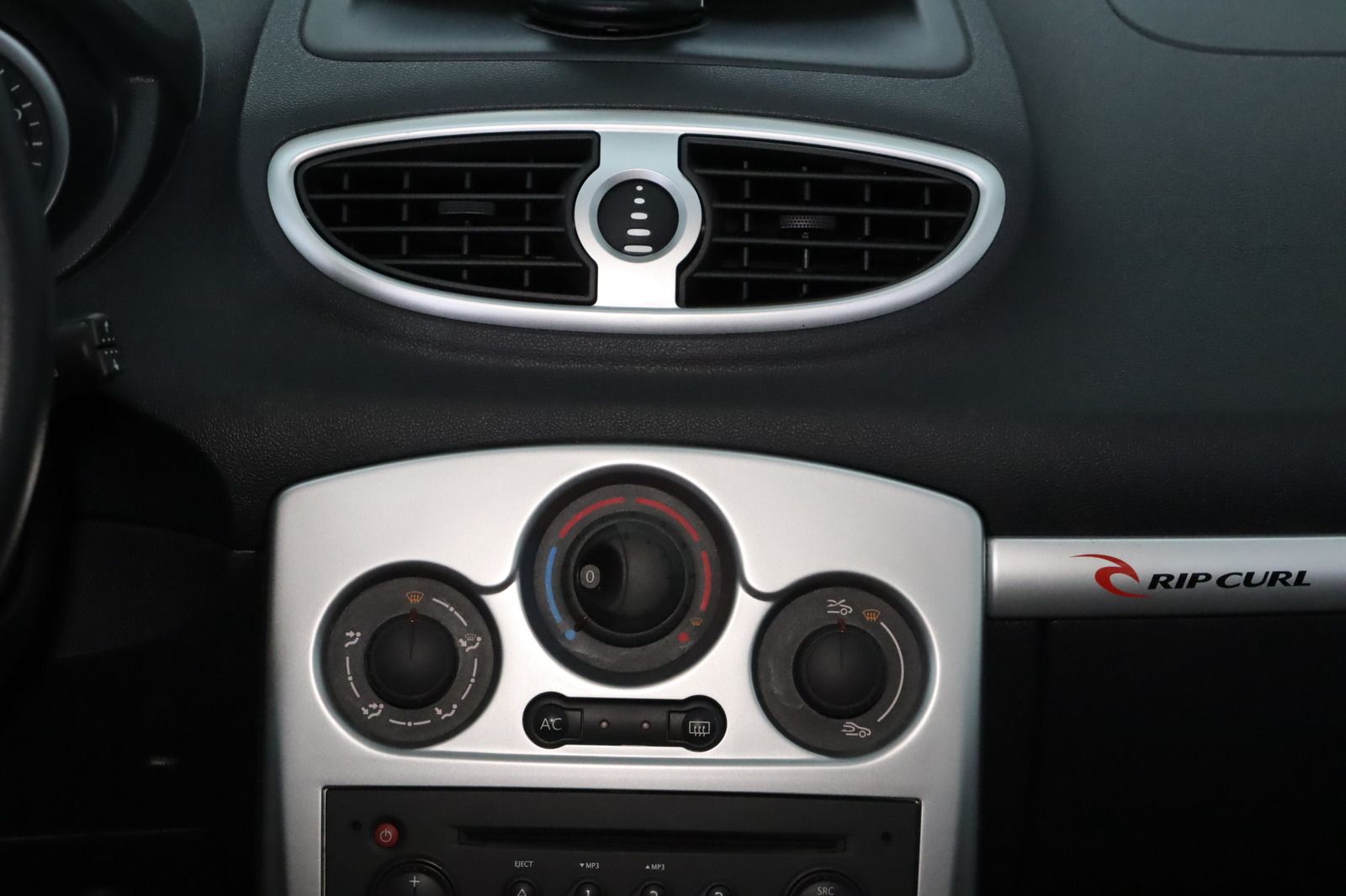 Fahrzeugabbildung Renault Clio Grandtour by Rip Curl 1.2 16V TCE