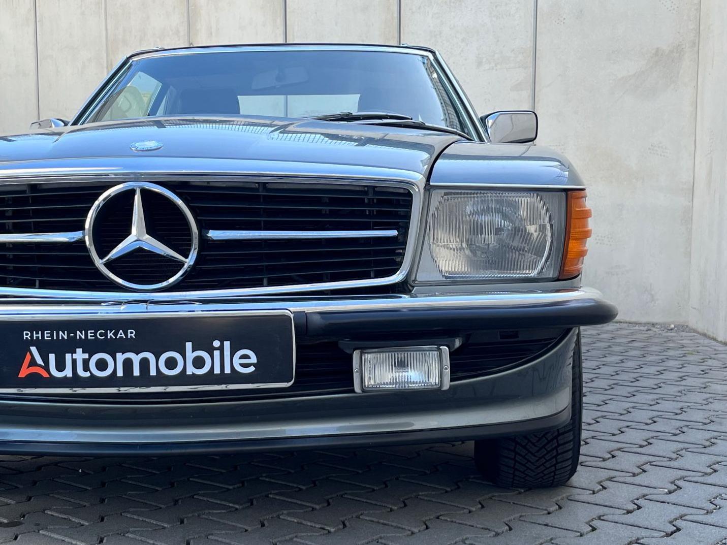 MERCEDES-BENZ SL 300 SL 179 CH BVA - VOLANT EN CUIR - SELLERIE CUIR - HARD TOP - CARNET D'ENTRETIEN DISPONIBLE - IMMATRICULATION COLLECTION
