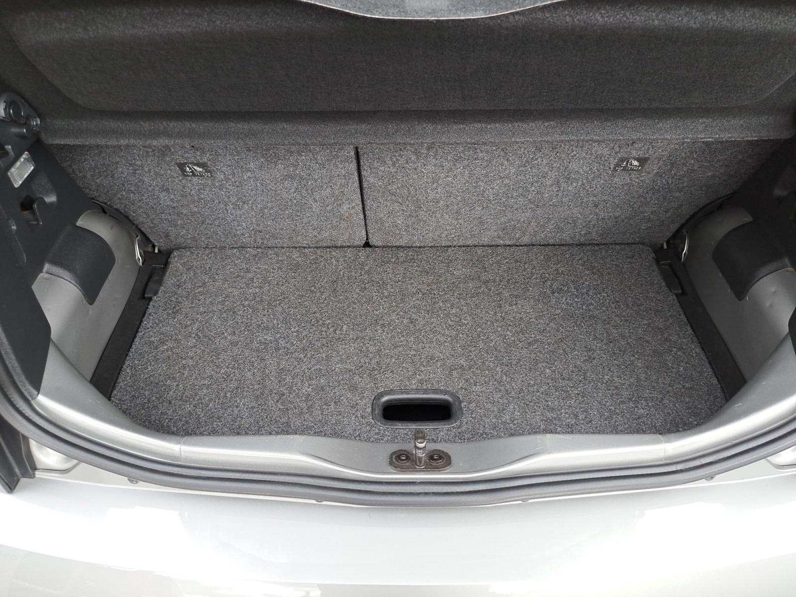 Volkswagen e-up! Style "Plus" 3,99% CCS 15"LM TEL DAB SHZ