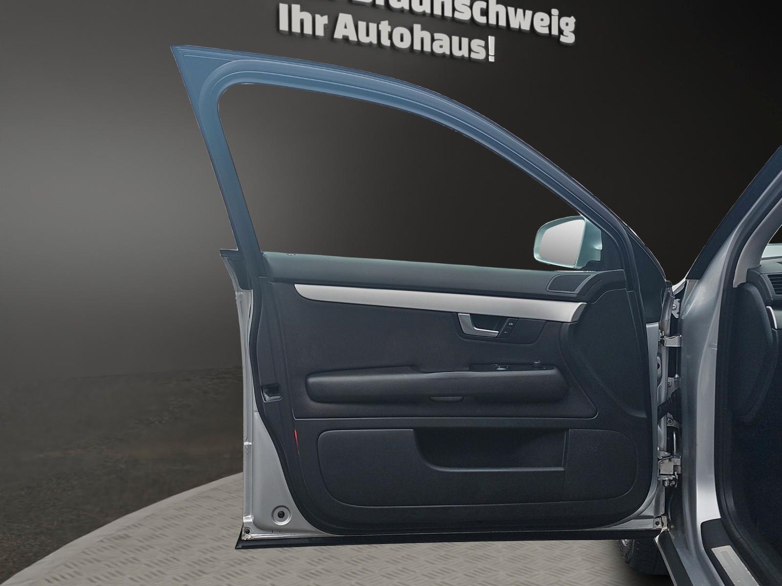 Audi A4 2006 — photo 32