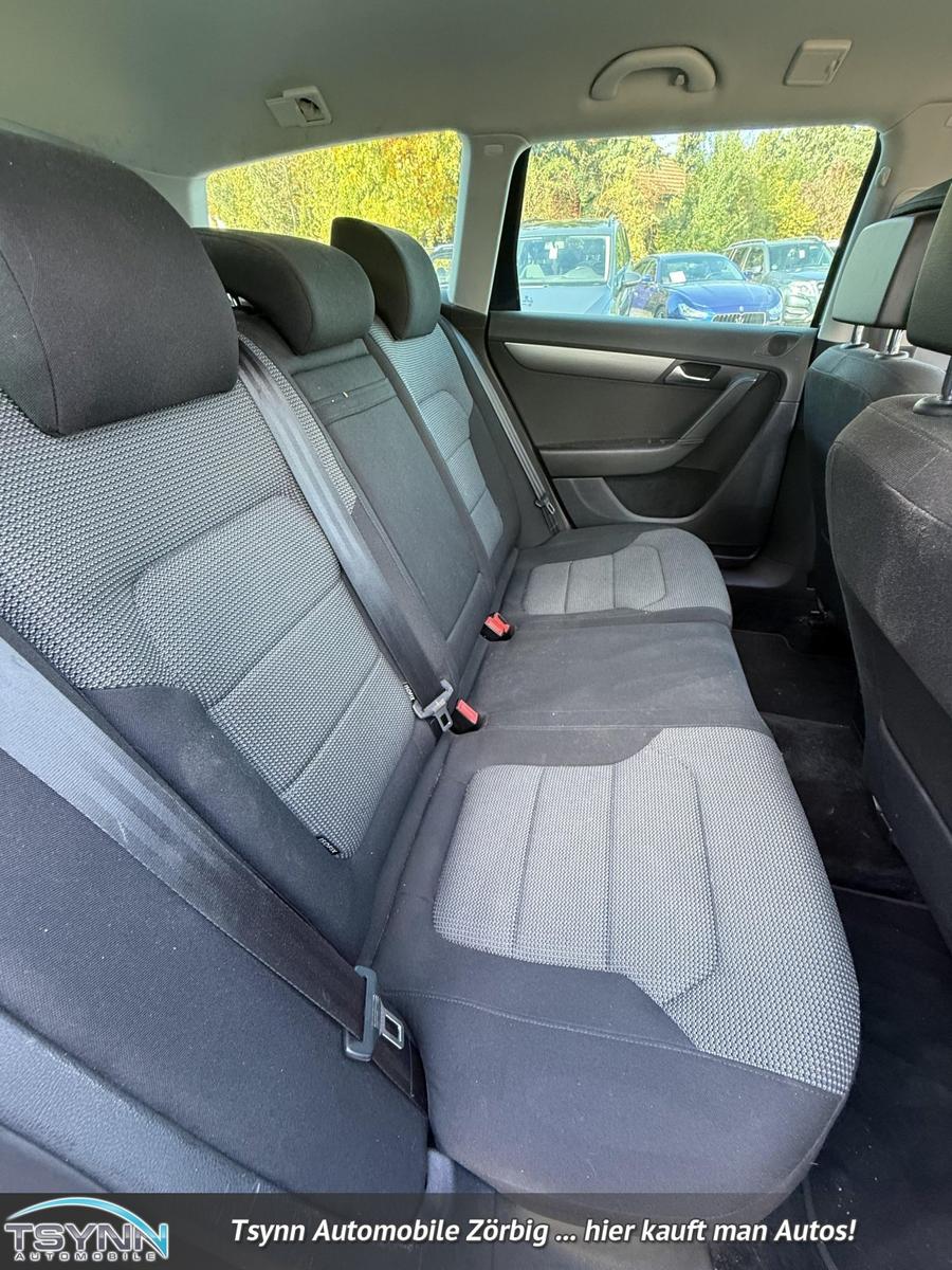 Volkswagen Passat 2013 — photo 12