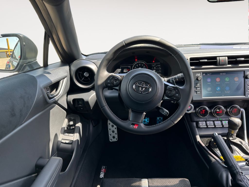 Fahrzeugabbildung Toyota GR86 Automatik