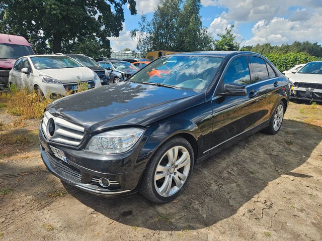 Mercedes-Benz C 200 CDI BlueEFFICIENCY